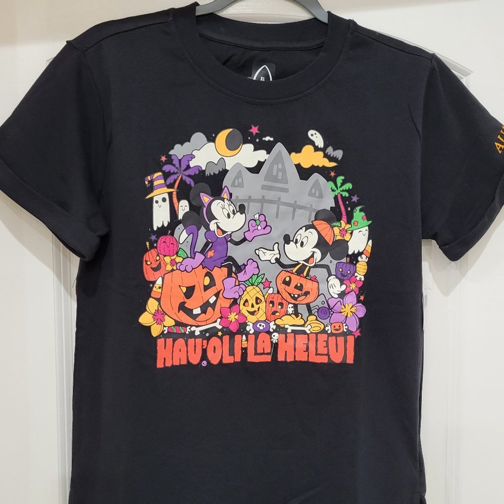 Disney Aulani Halloween Shirt Kid's XL New with Tags
